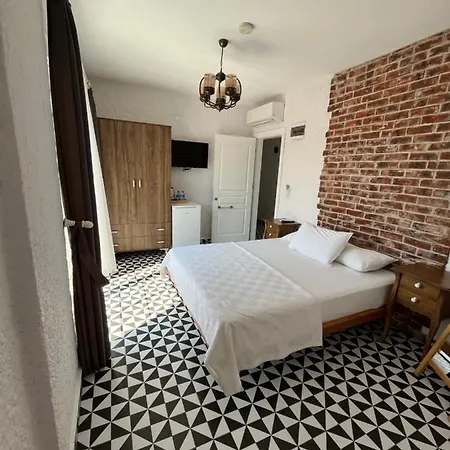 Veria Hotell 2*