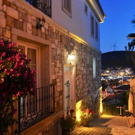 Veria Hotel 2*