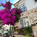 Veria 2* Çeşme