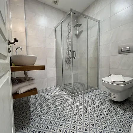 Otel Veria 2*